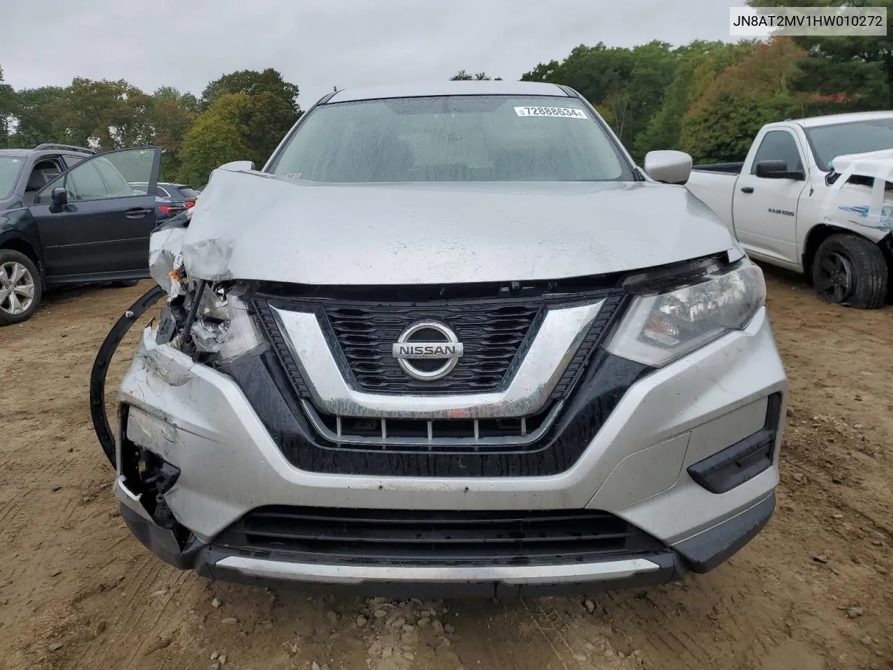 2017 Nissan Rogue S VIN: JN8AT2MV1HW010272 Lot: 72888634