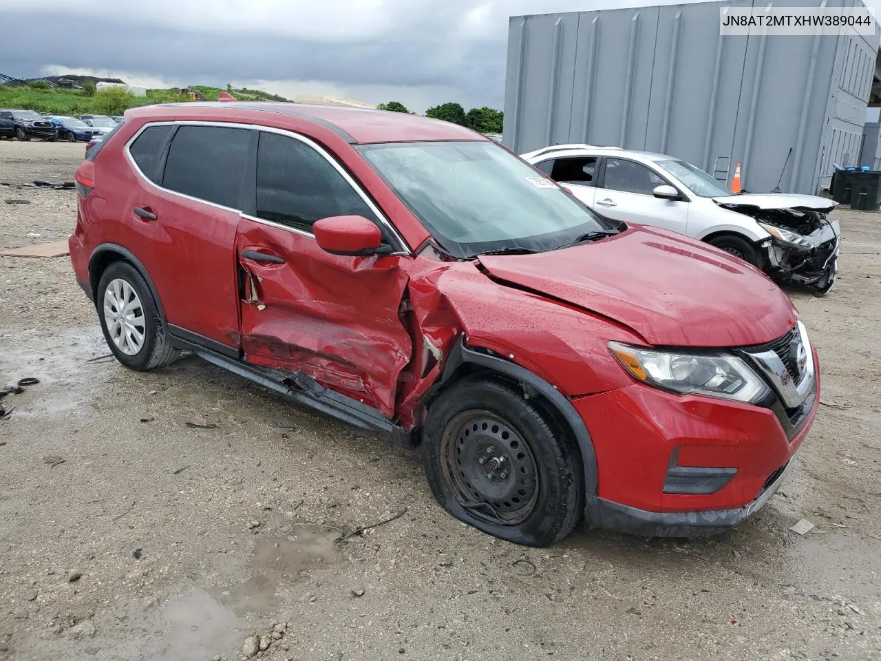 2017 Nissan Rogue S VIN: JN8AT2MTXHW389044 Lot: 73201164