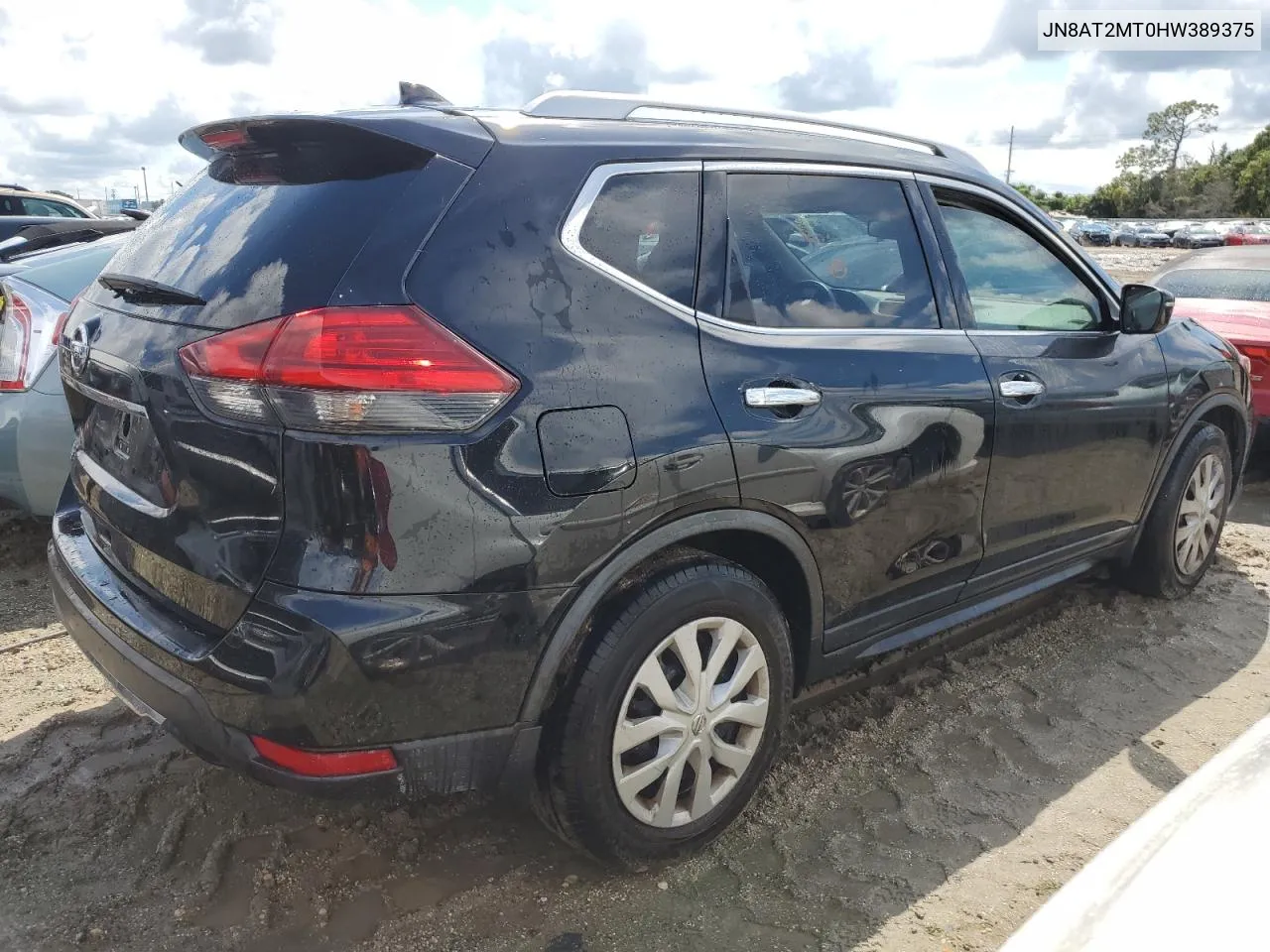 2017 Nissan Rogue S VIN: JN8AT2MT0HW389375 Lot: 74034524