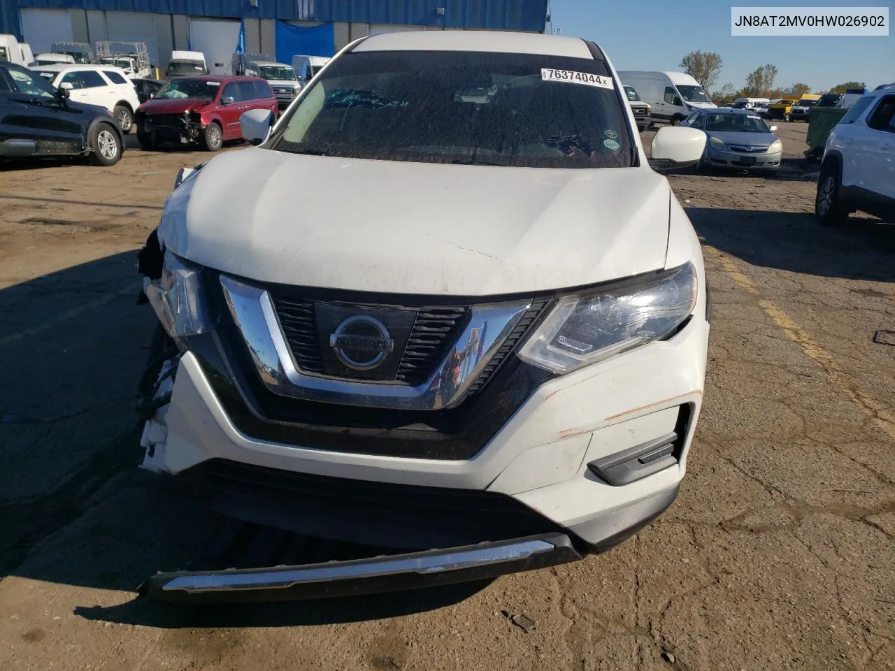 2017 Nissan Rogue S VIN: JN8AT2MV0HW026902 Lot: 76374044