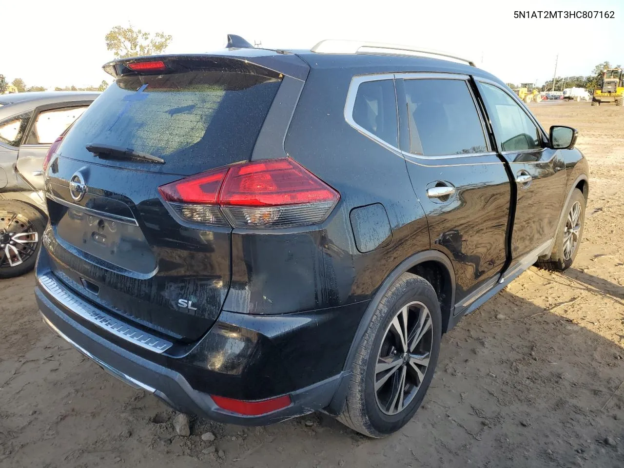 2017 Nissan Rogue S VIN: 5N1AT2MT3HC807162 Lot: 77255324