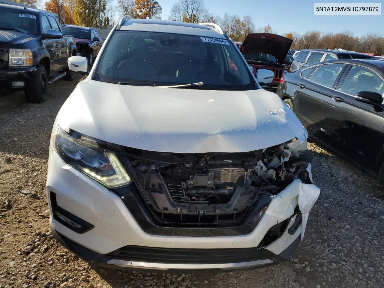 2017 Nissan Rogue Sv VIN: 5N1AT2MV5HC797879 Lot: 77458804