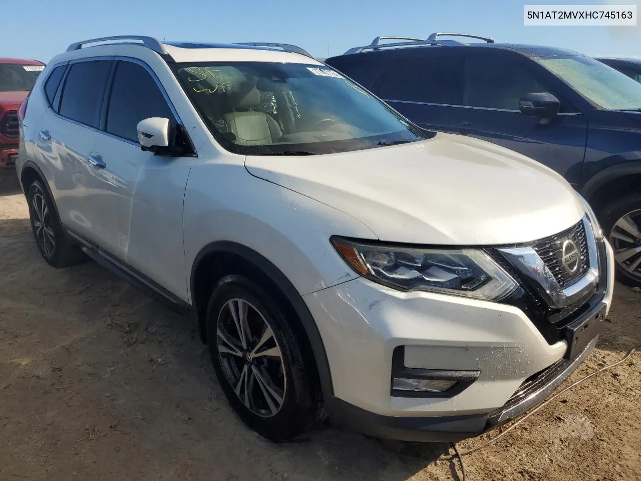 2017 Nissan Rogue Sv VIN: 5N1AT2MVXHC745163 Lot: 77487754