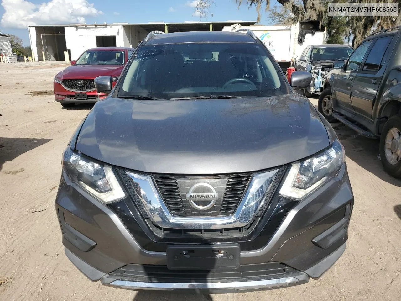 2017 Nissan Rogue S VIN: KNMAT2MV7HP608565 Lot: 80153054