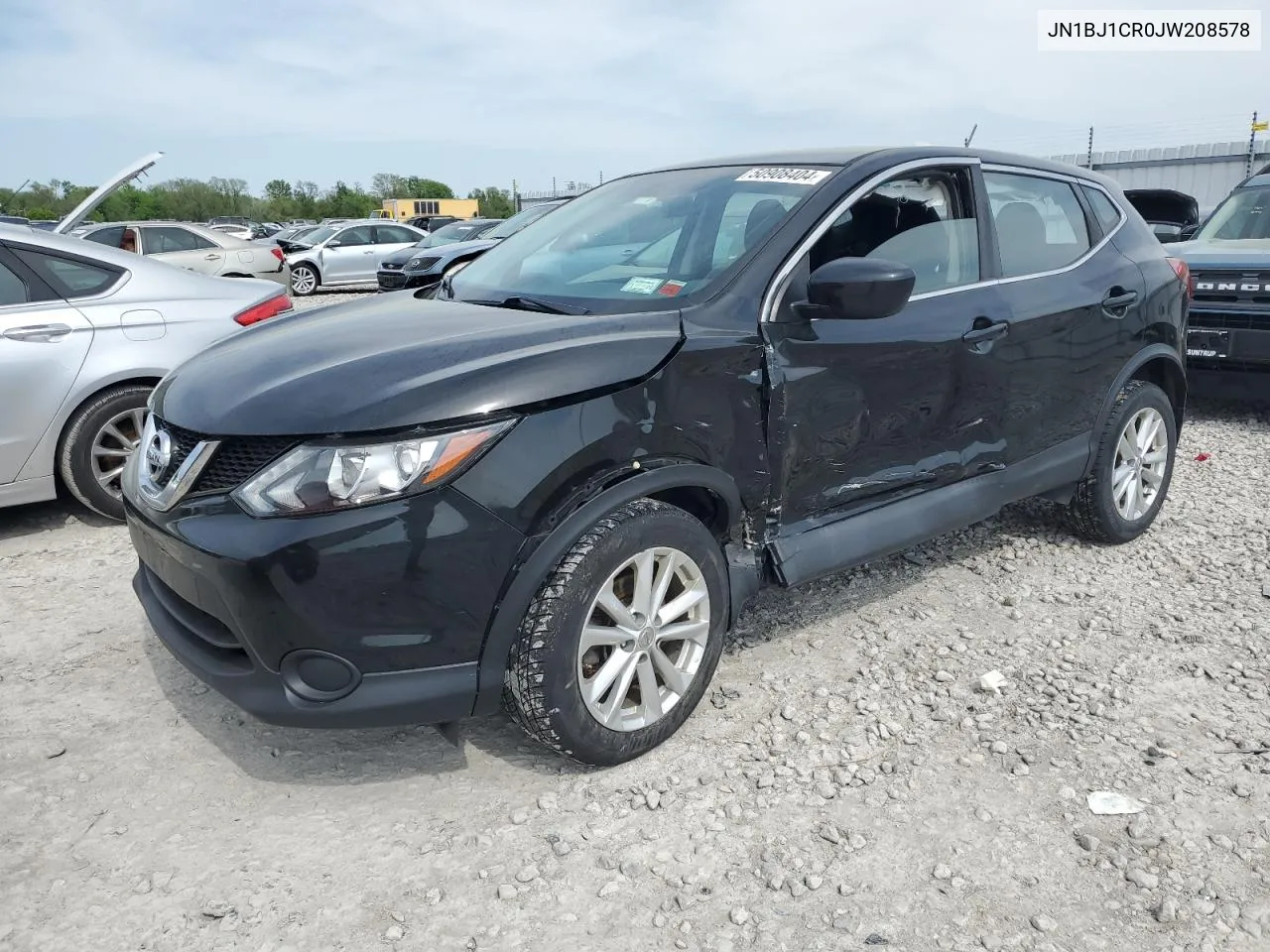 JN1BJ1CR0JW208578 2018 Nissan Rogue Sport S