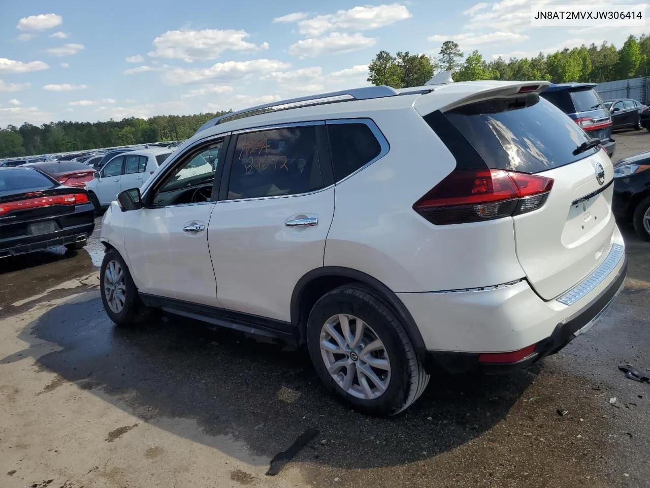 2018 Nissan Rogue S VIN: JN8AT2MVXJW306414 Lot: 52197024