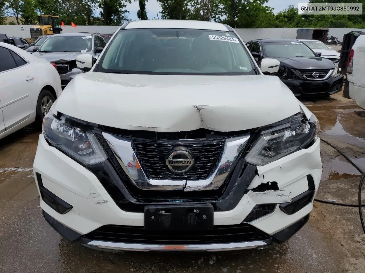 5N1AT2MT9JC850992 2018 Nissan Rogue S