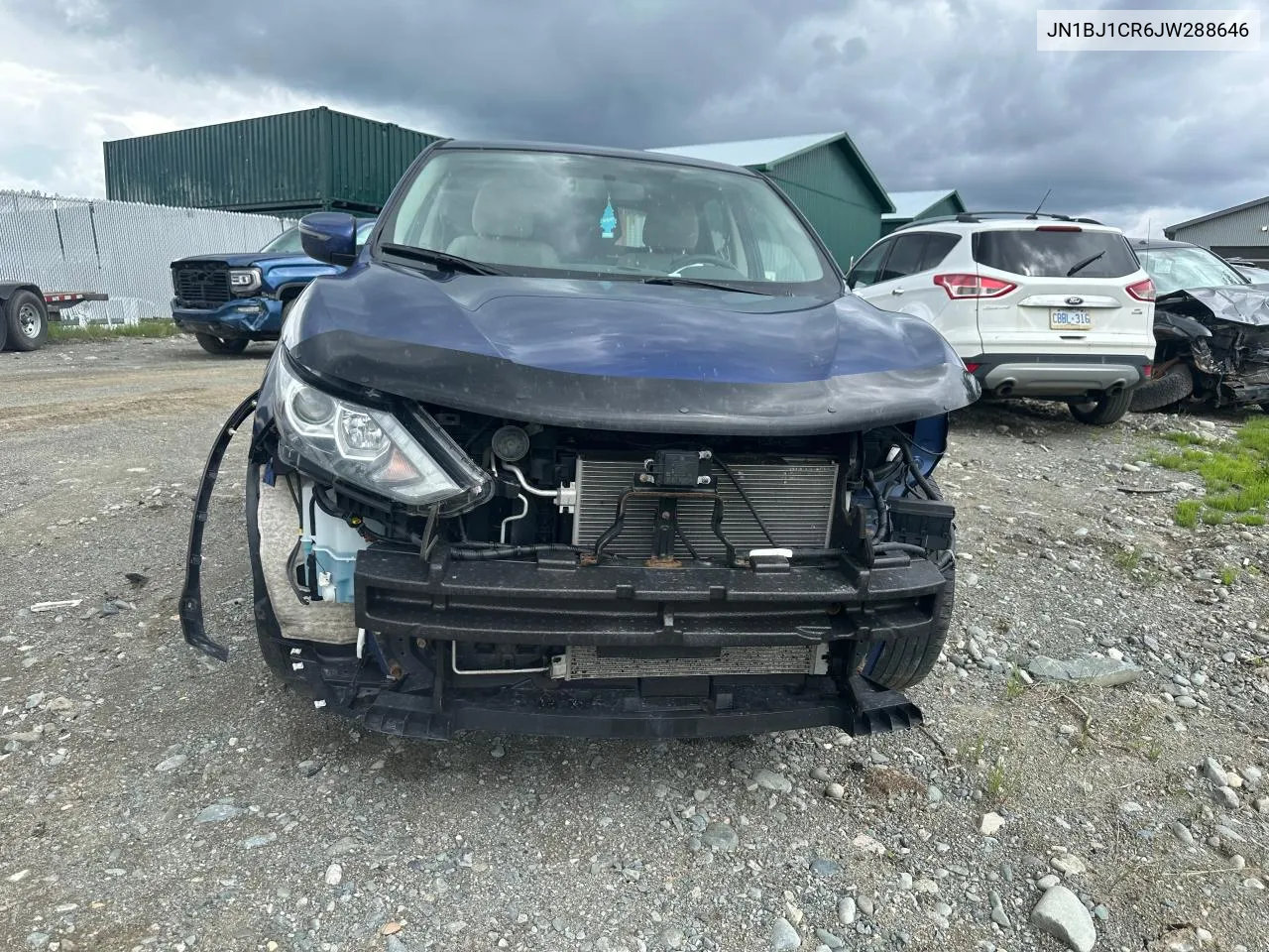 JN1BJ1CR6JW288646 2018 Nissan Qashqai S