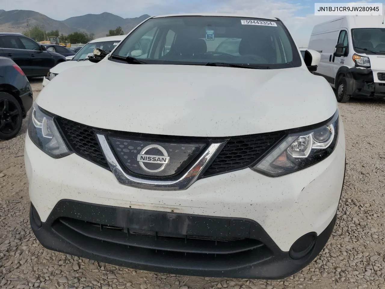 JN1BJ1CR9JW280945 2018 Nissan Rogue Sport S