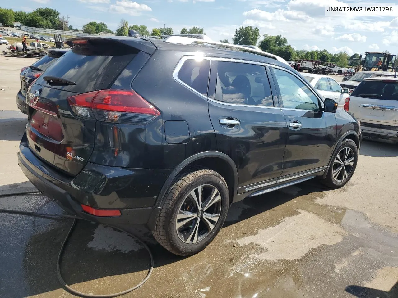 JN8AT2MV3JW301796 2018 Nissan Rogue S