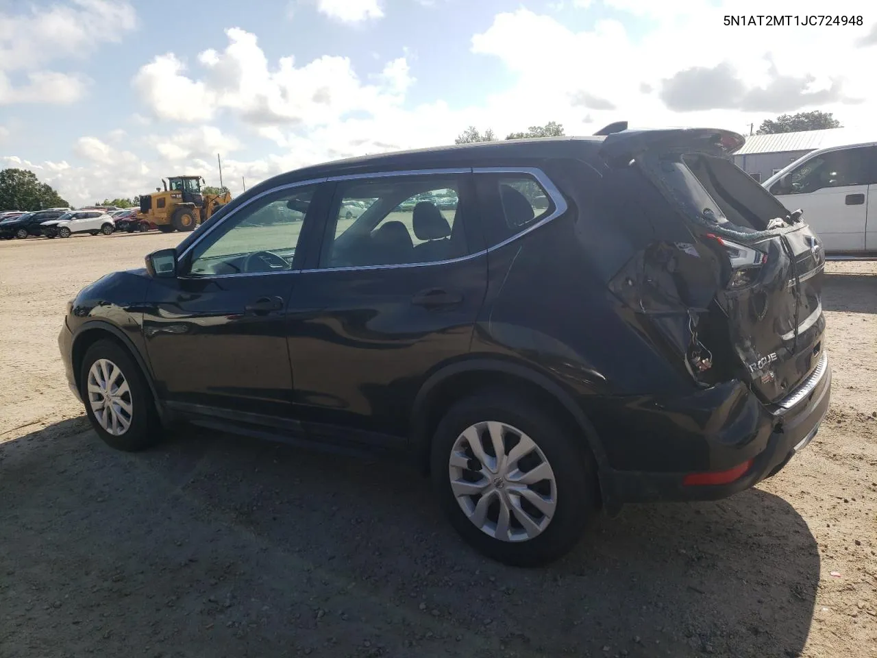 5N1AT2MT1JC724948 2018 Nissan Rogue S