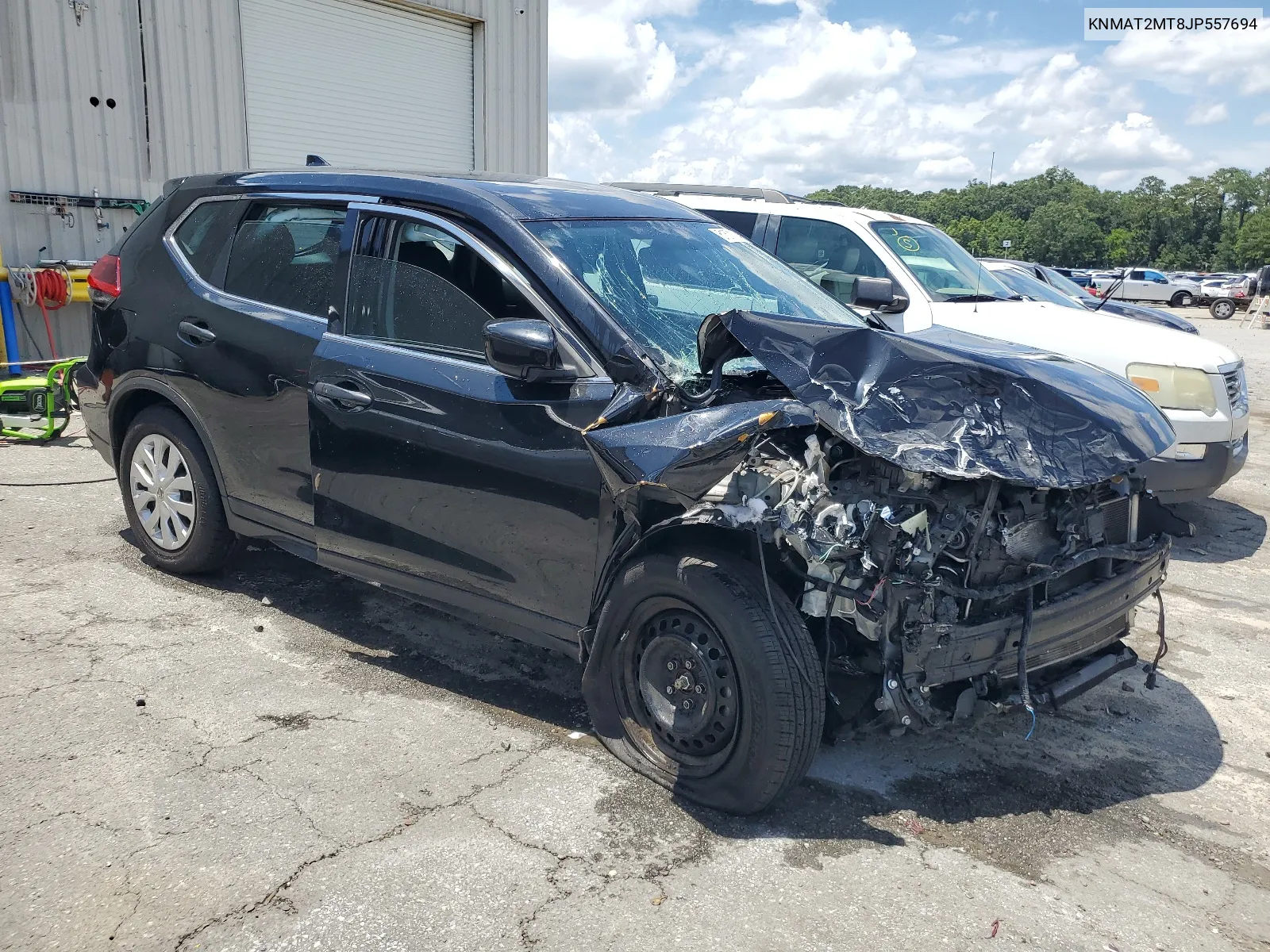 2018 Nissan Rogue S VIN: KNMAT2MT8JP557694 Lot: 61571124