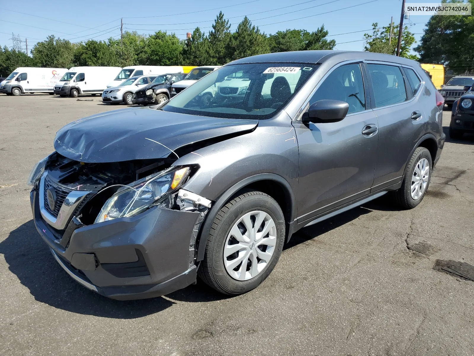 2018 Nissan Rogue S VIN: 5N1AT2MV5JC742046 Lot: 62565424