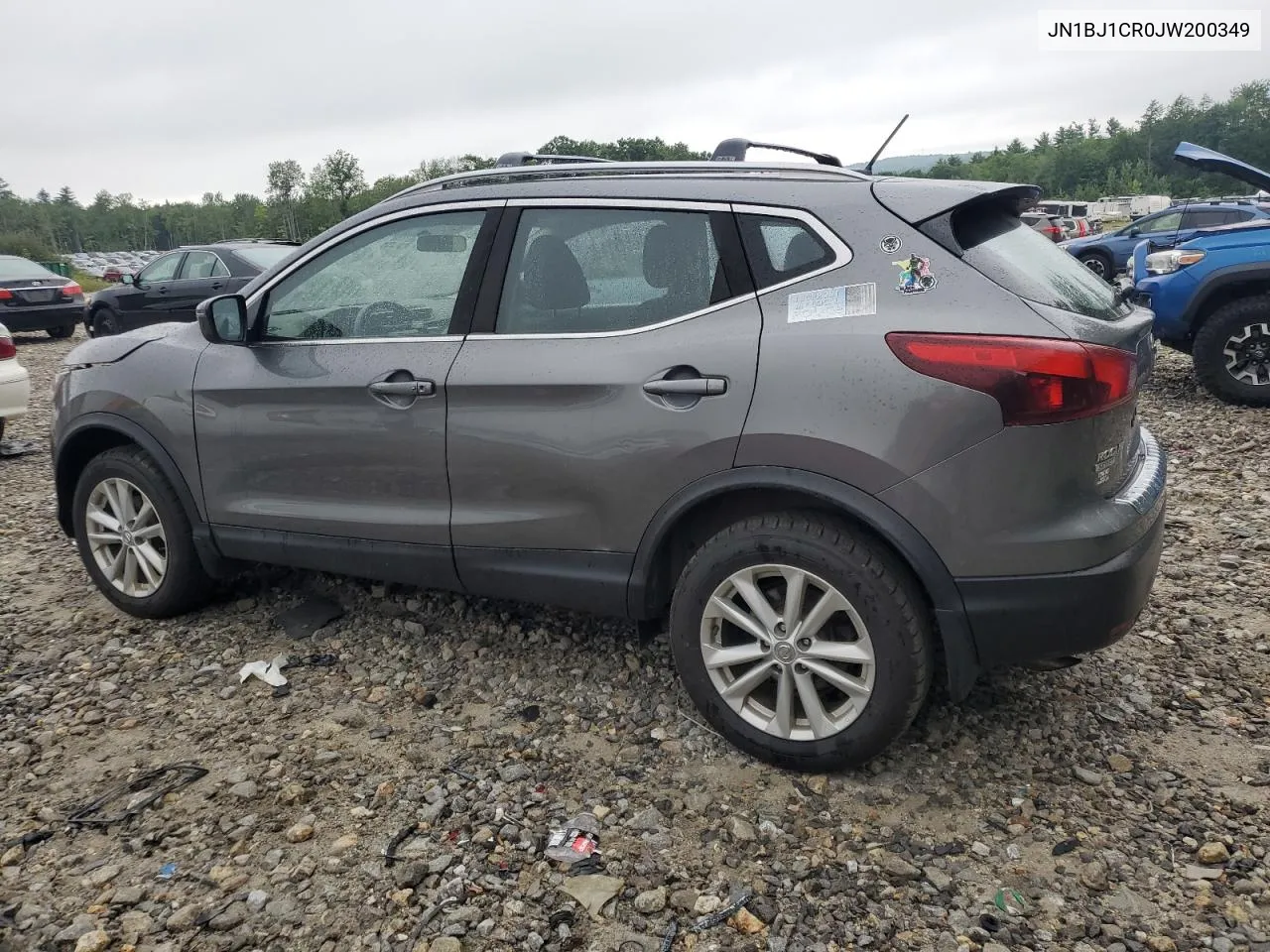 JN1BJ1CR0JW200349 2018 Nissan Rogue Sport S