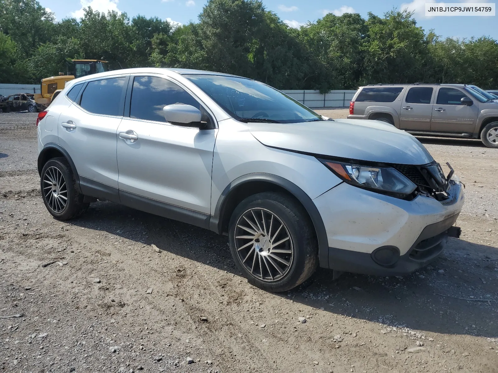 JN1BJ1CP9JW154759 2018 Nissan Rogue Sport S