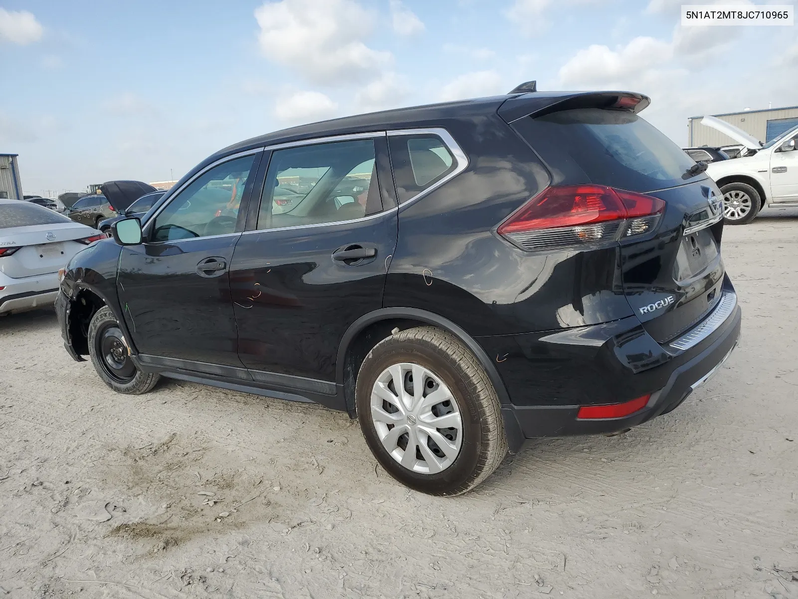 2018 Nissan Rogue S VIN: 5N1AT2MT8JC710965 Lot: 65366074