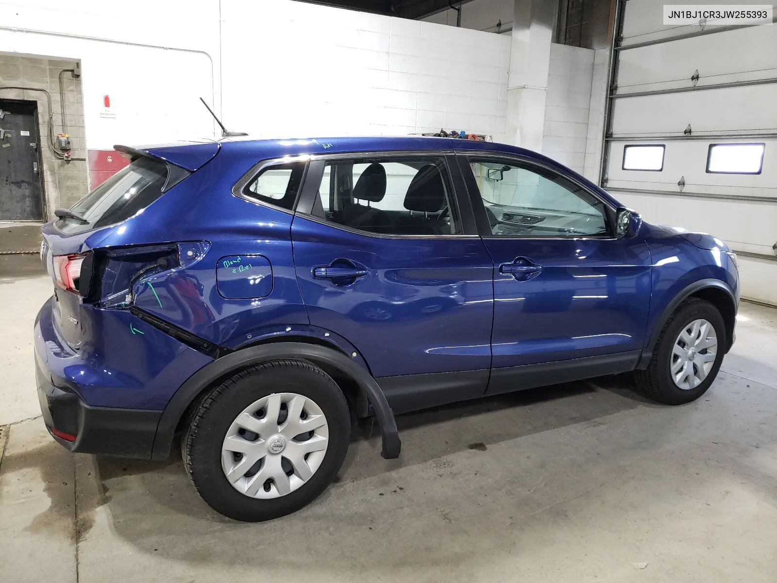 2018 Nissan Rogue Sport S VIN: JN1BJ1CR3JW255393 Lot: 65465964