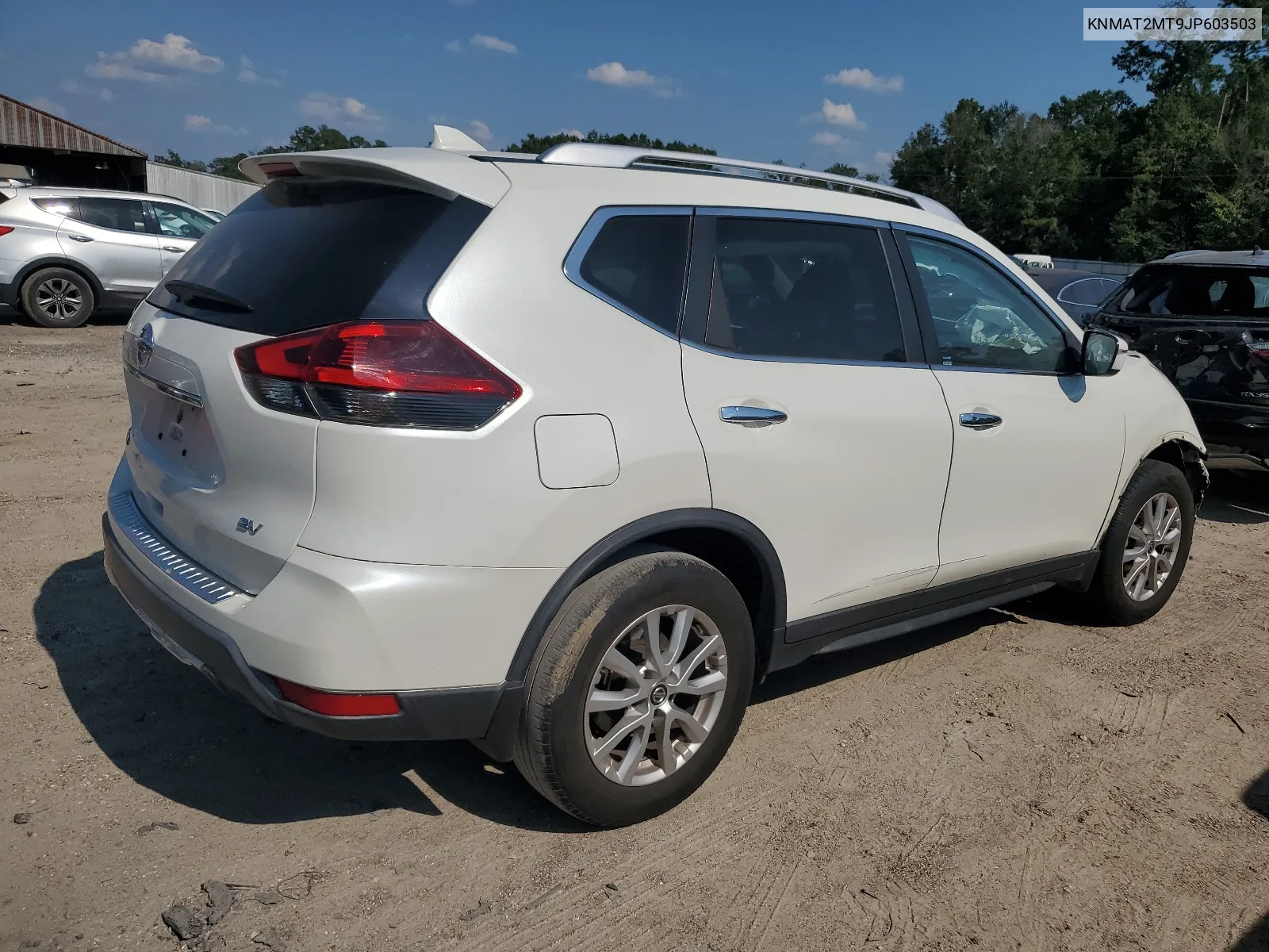 KNMAT2MT9JP603503 2018 Nissan Rogue S