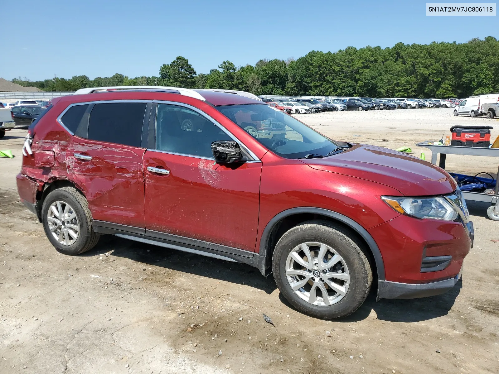 2018 Nissan Rogue S VIN: 5N1AT2MV7JC806118 Lot: 66659814