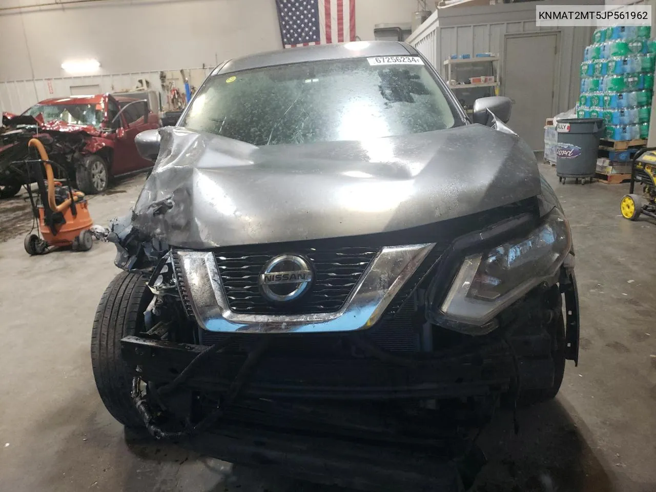 KNMAT2MT5JP561962 2018 Nissan Rogue S