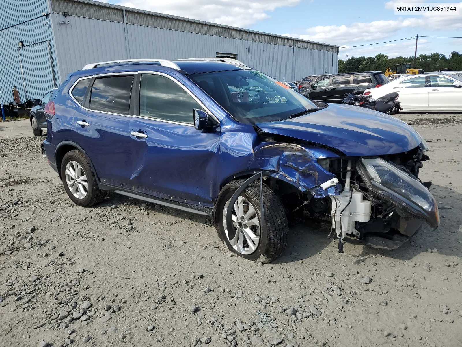 5N1AT2MV1JC851944 2018 Nissan Rogue S