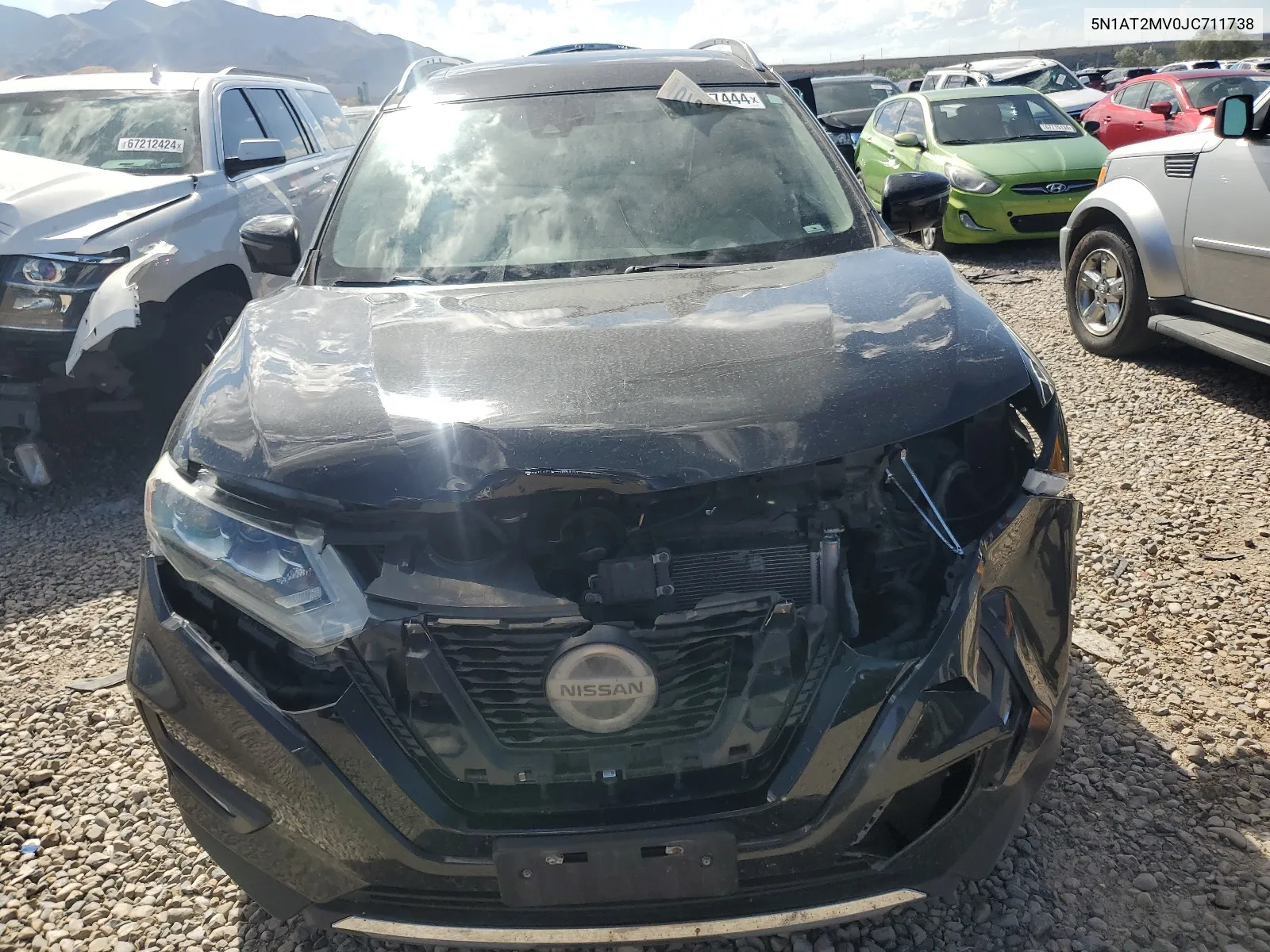 5N1AT2MV0JC711738 2018 Nissan Rogue S