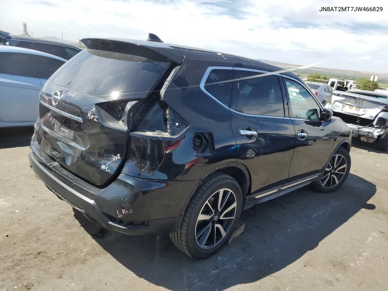 JN8AT2MT7JW466829 2018 Nissan Rogue S