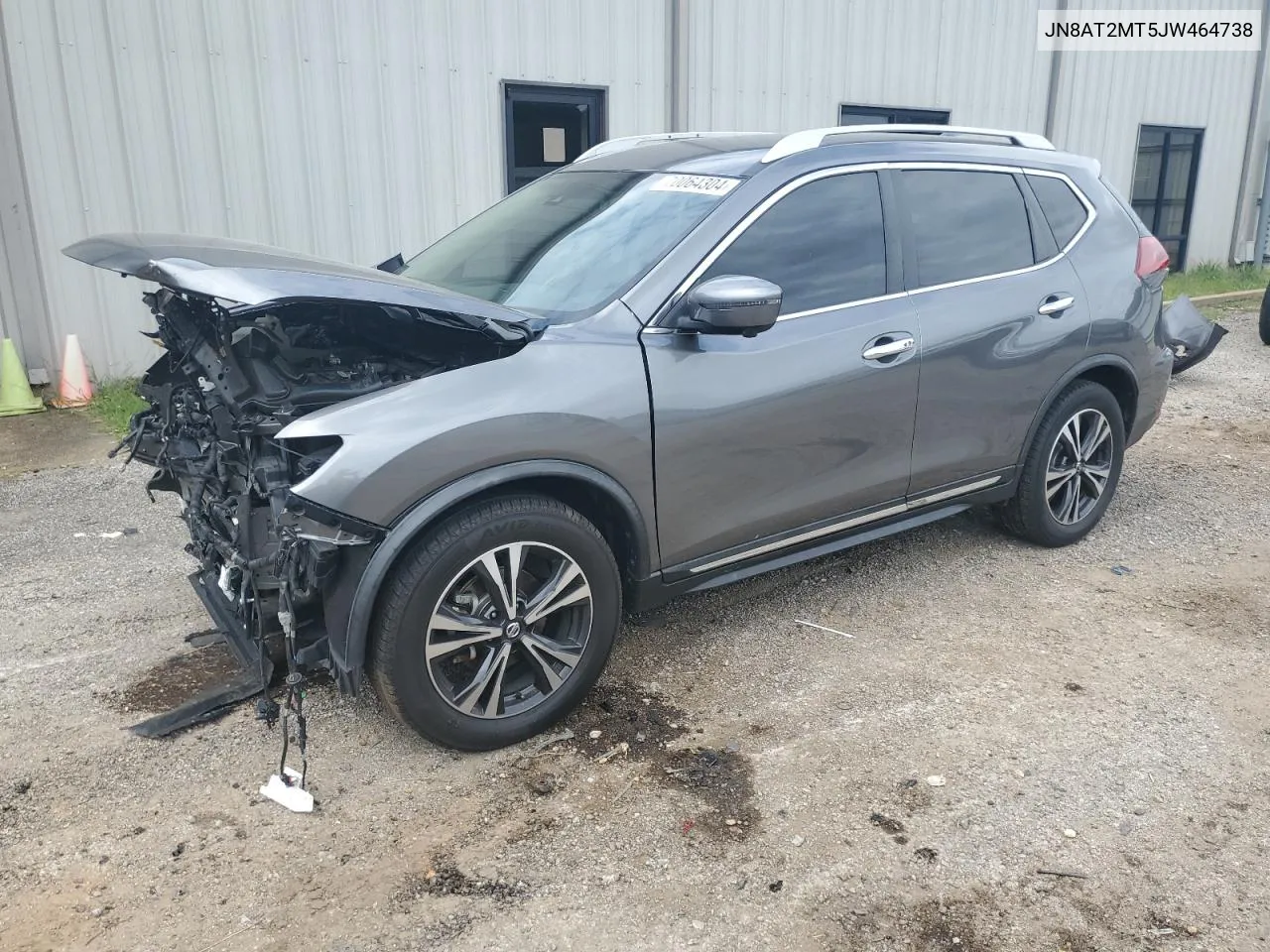 2018 Nissan Rogue S VIN: JN8AT2MT5JW464738 Lot: 70064304