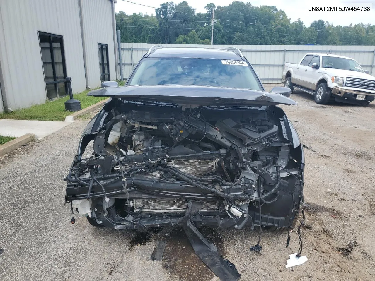 2018 Nissan Rogue S VIN: JN8AT2MT5JW464738 Lot: 70064304