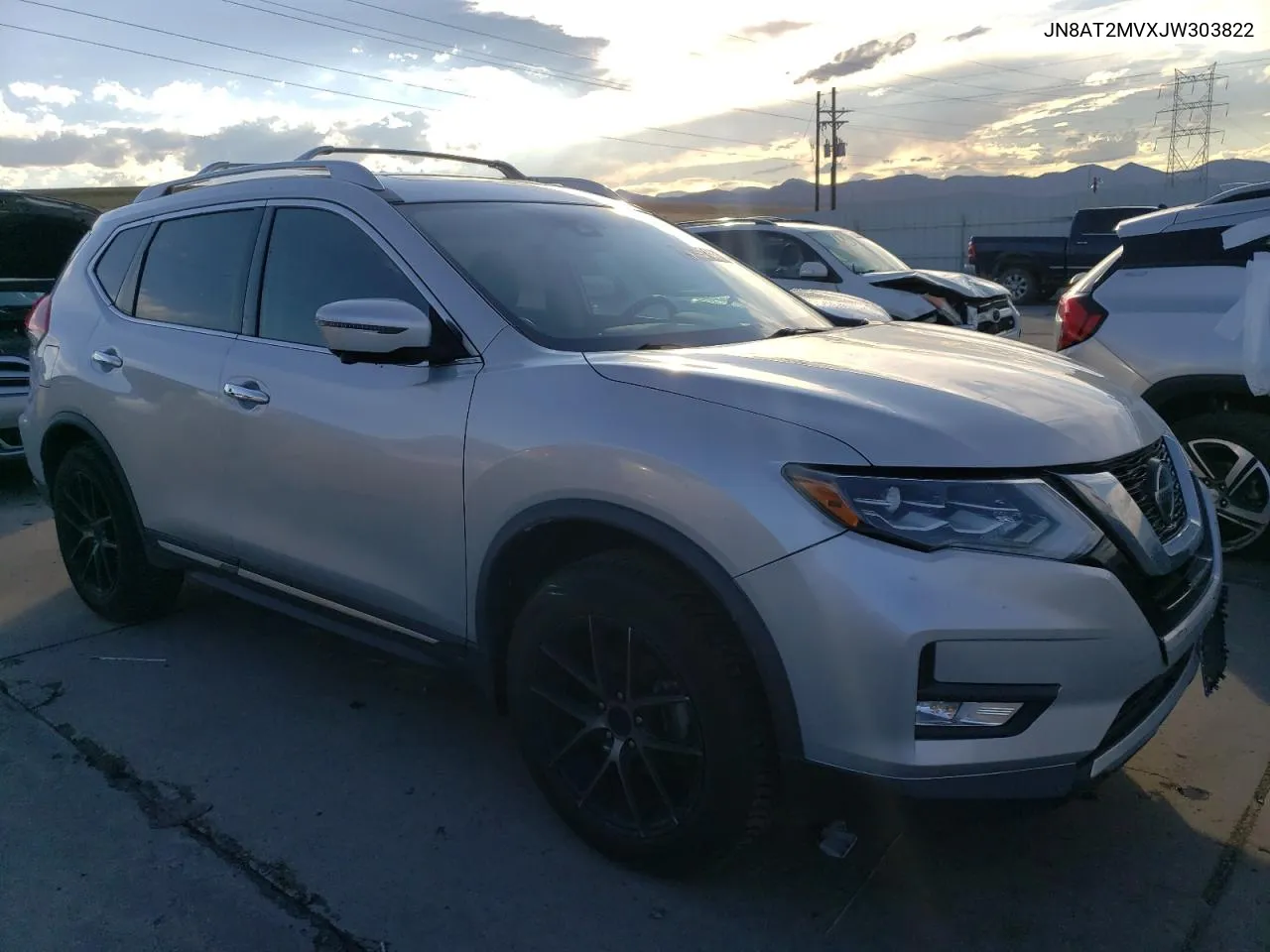 2018 Nissan Rogue S VIN: JN8AT2MVXJW303822 Lot: 70089344