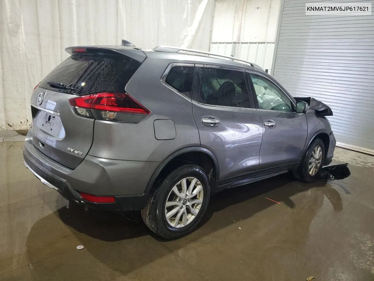 2018 Nissan Rogue S VIN: KNMAT2MV6JP617621 Lot: 70145444