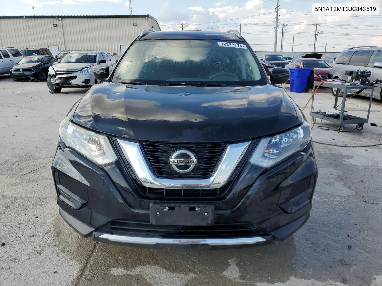 5N1AT2MT3JC843519 2018 Nissan Rogue S