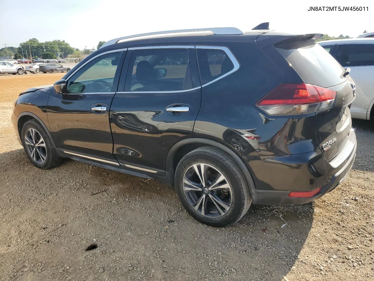 2018 Nissan Rogue S VIN: JN8AT2MT5JW456011 Lot: 70771044