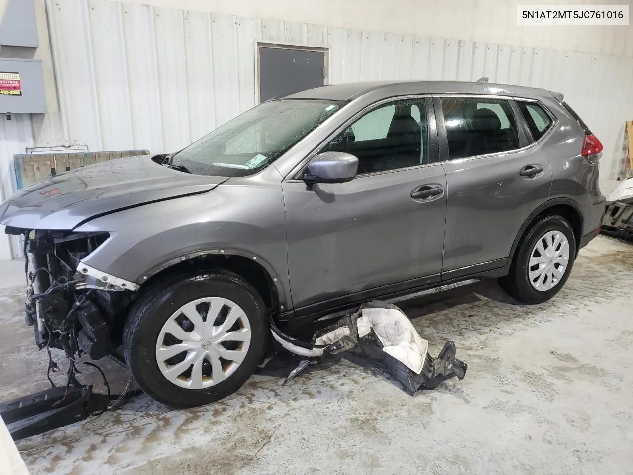 2018 Nissan Rogue S VIN: 5N1AT2MT5JC761016 Lot: 70788374