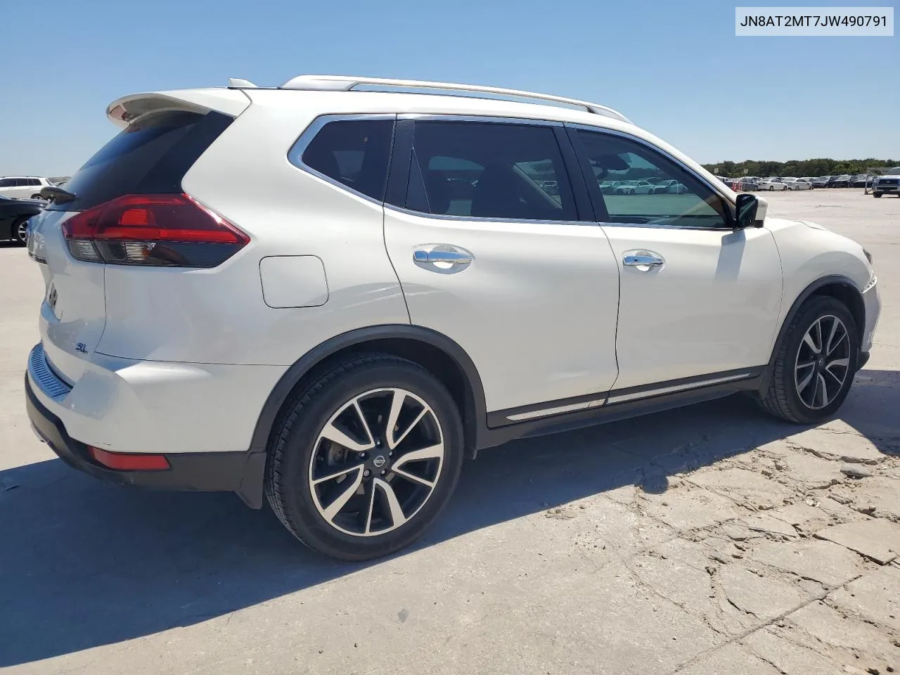 2018 Nissan Rogue S VIN: JN8AT2MT7JW490791 Lot: 70976434