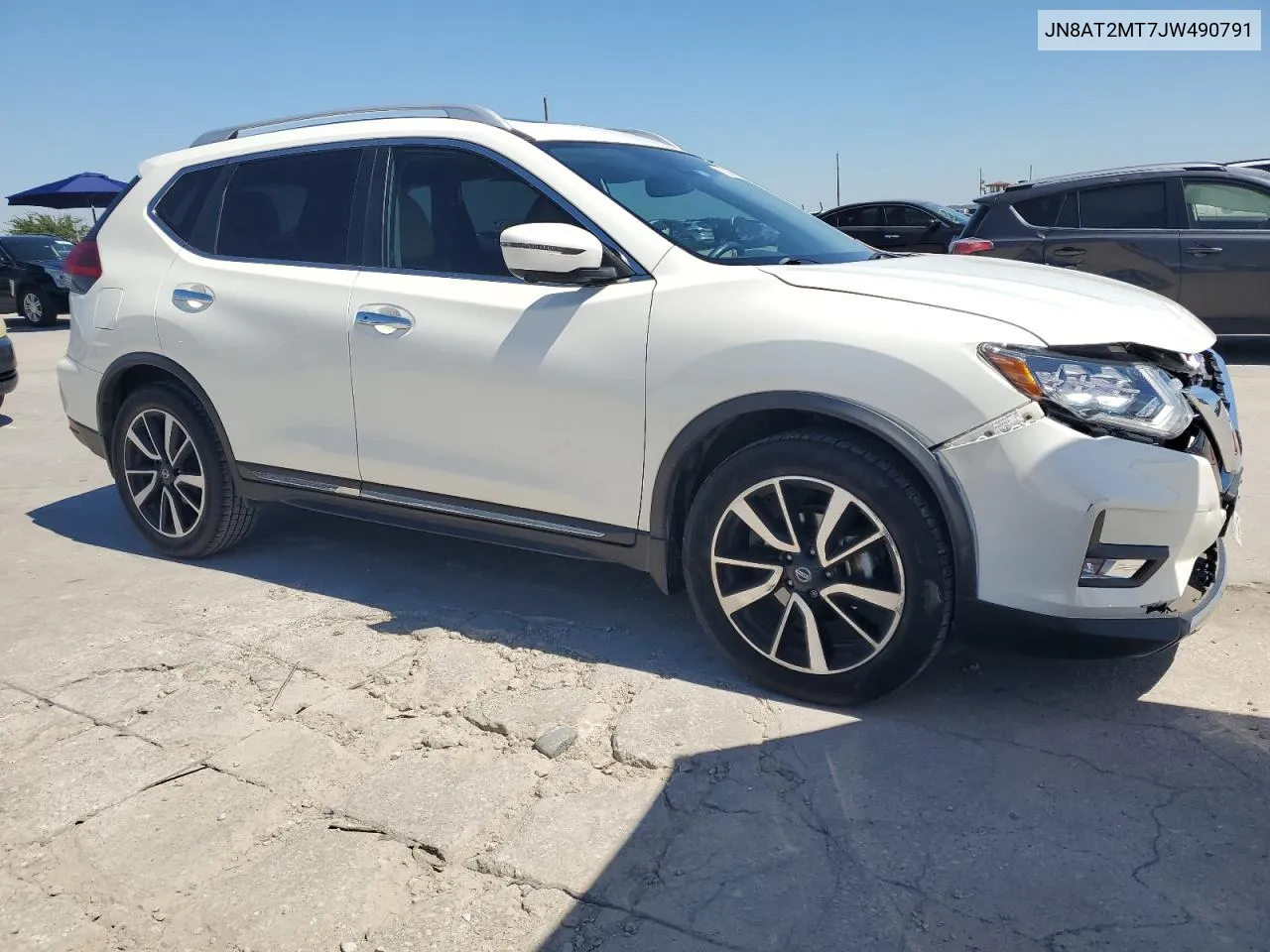 2018 Nissan Rogue S VIN: JN8AT2MT7JW490791 Lot: 70976434