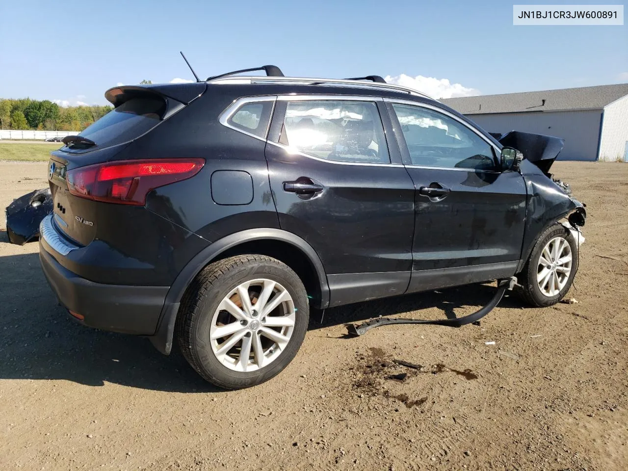 JN1BJ1CR3JW600891 2018 Nissan Rogue Sport S