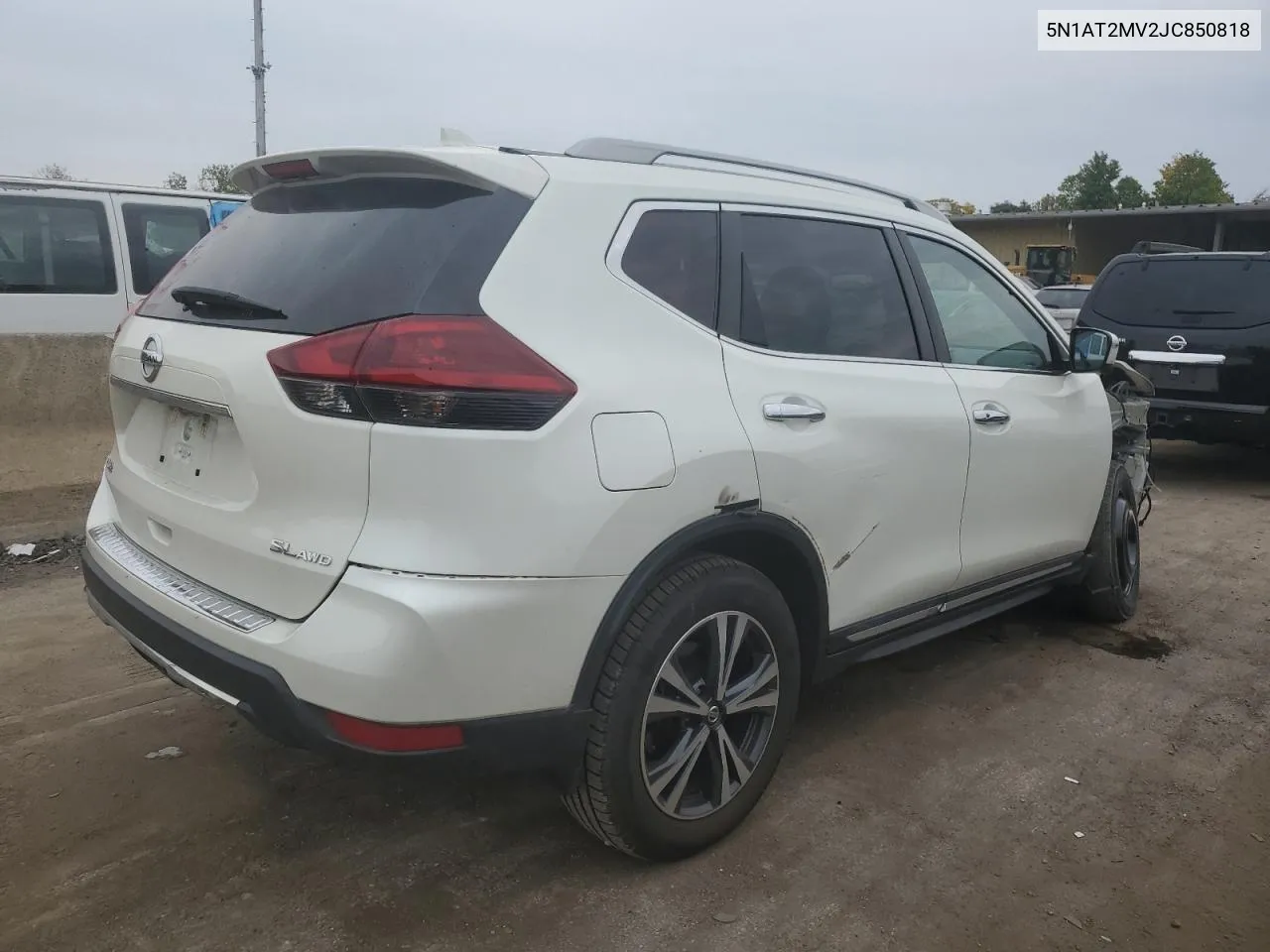 5N1AT2MV2JC850818 2018 Nissan Rogue S