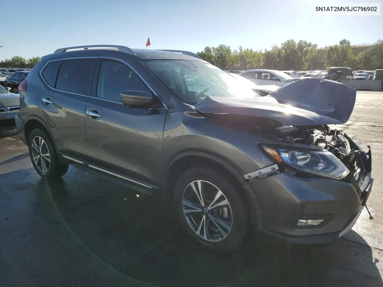 5N1AT2MV5JC796902 2018 Nissan Rogue S