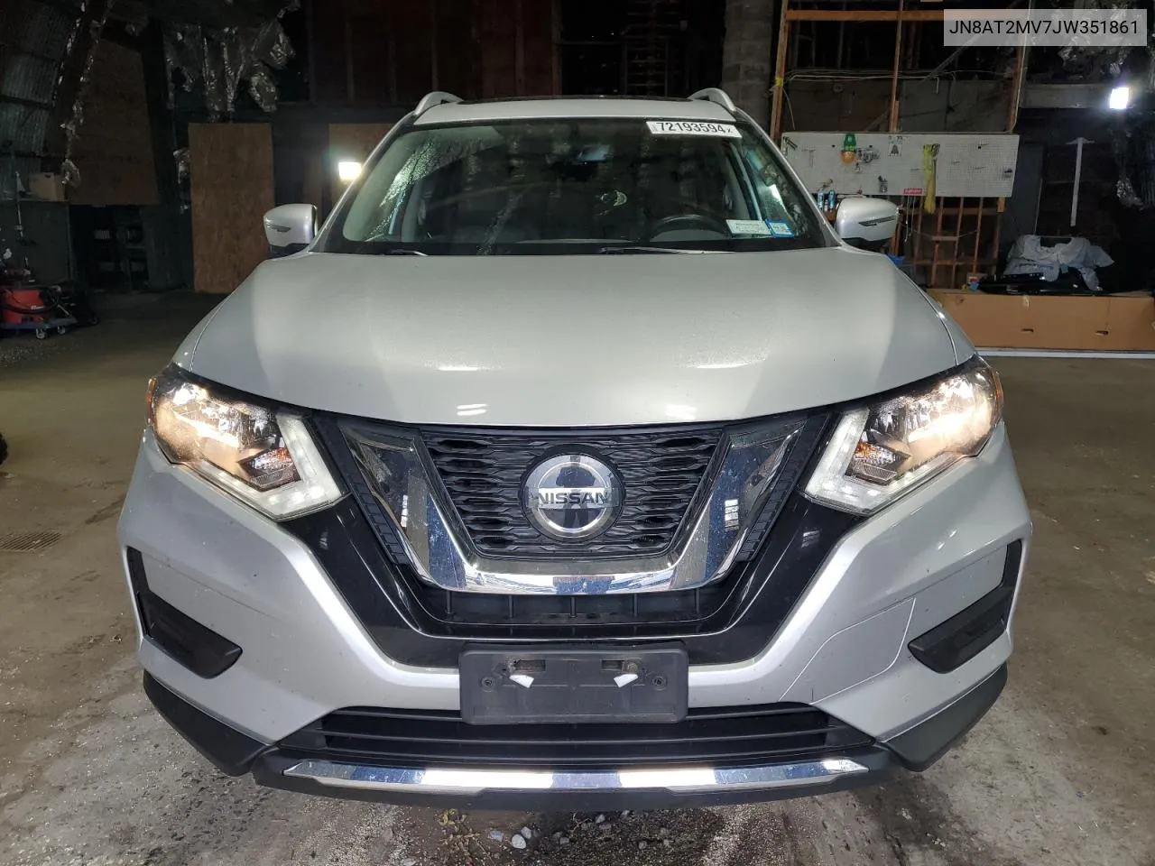 2018 Nissan Rogue S VIN: JN8AT2MV7JW351861 Lot: 72193594