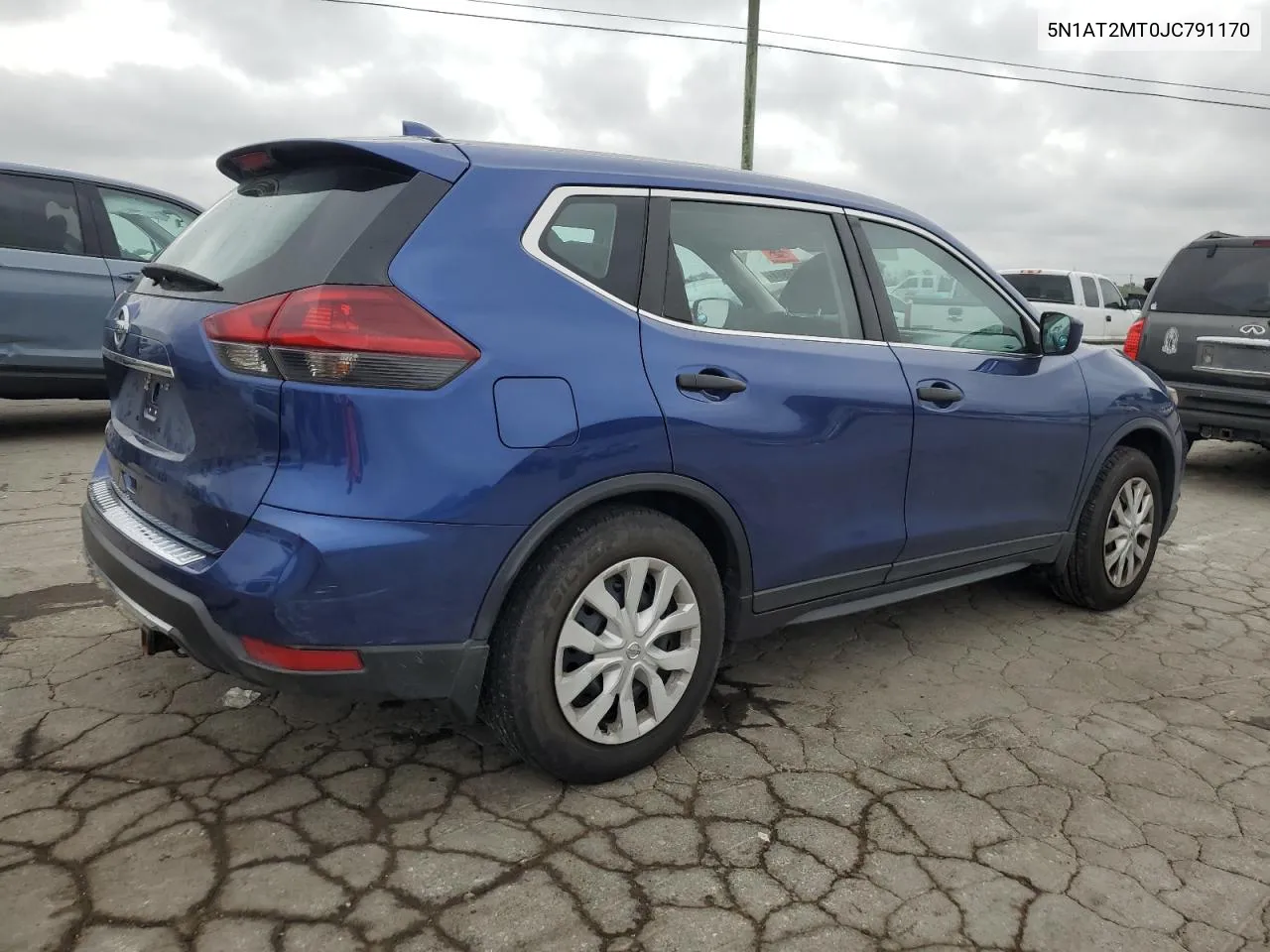 2018 Nissan Rogue S VIN: 5N1AT2MT0JC791170 Lot: 72751514