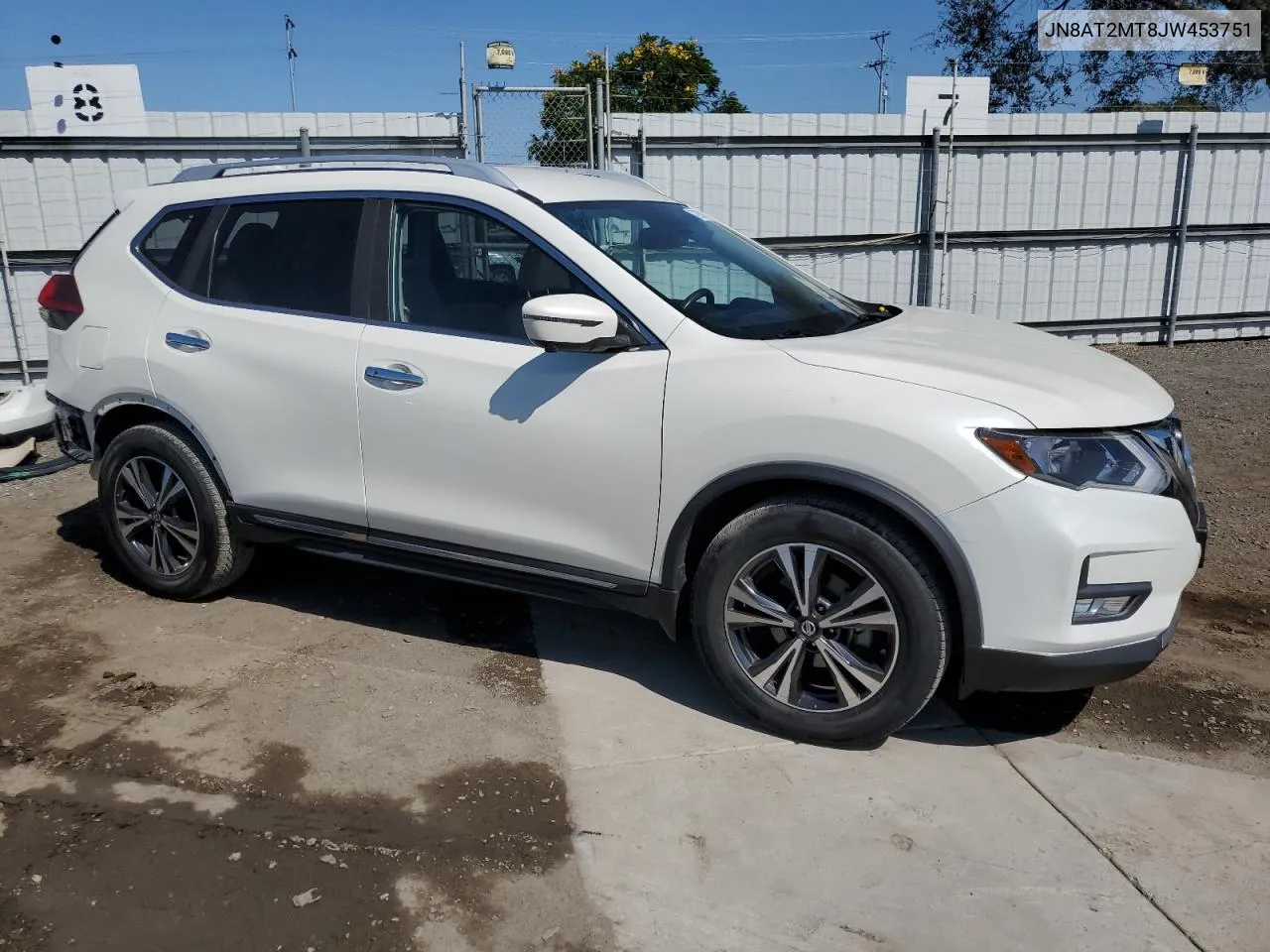 2018 Nissan Rogue S VIN: JN8AT2MT8JW453751 Lot: 72951254