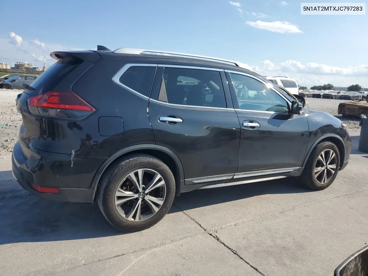 5N1AT2MTXJC797283 2018 Nissan Rogue S