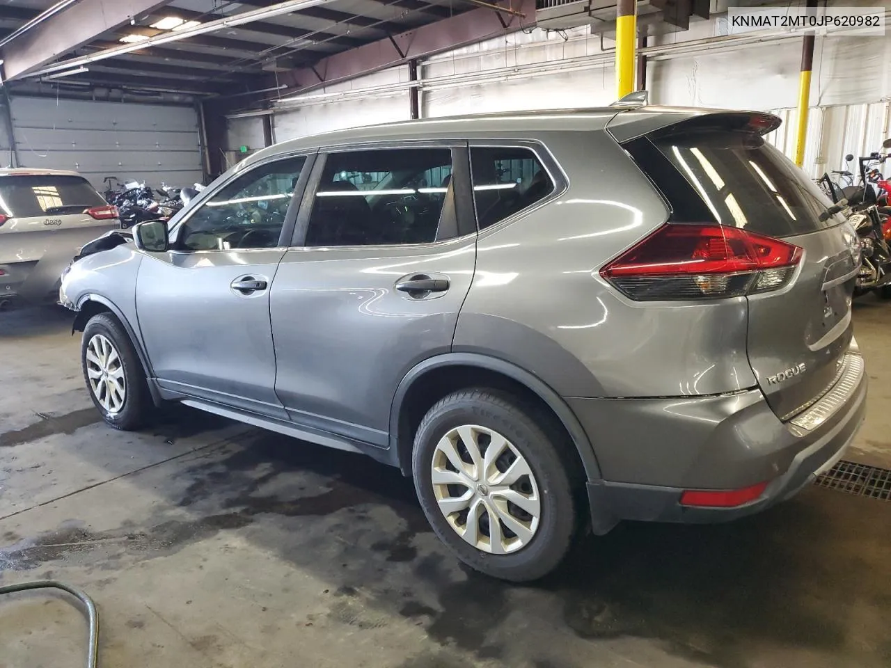 2018 Nissan Rogue S VIN: KNMAT2MT0JP620982 Lot: 73232524