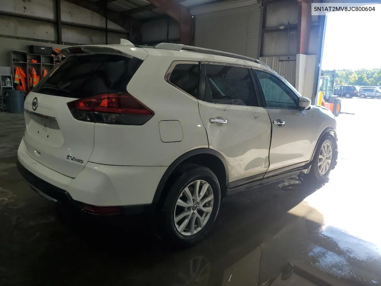 2018 Nissan Rogue S VIN: 5N1AT2MV8JC800604 Lot: 73340434