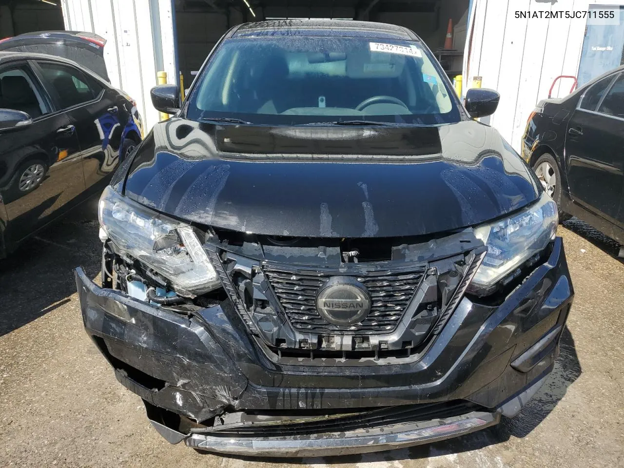 5N1AT2MT5JC711555 2018 Nissan Rogue S