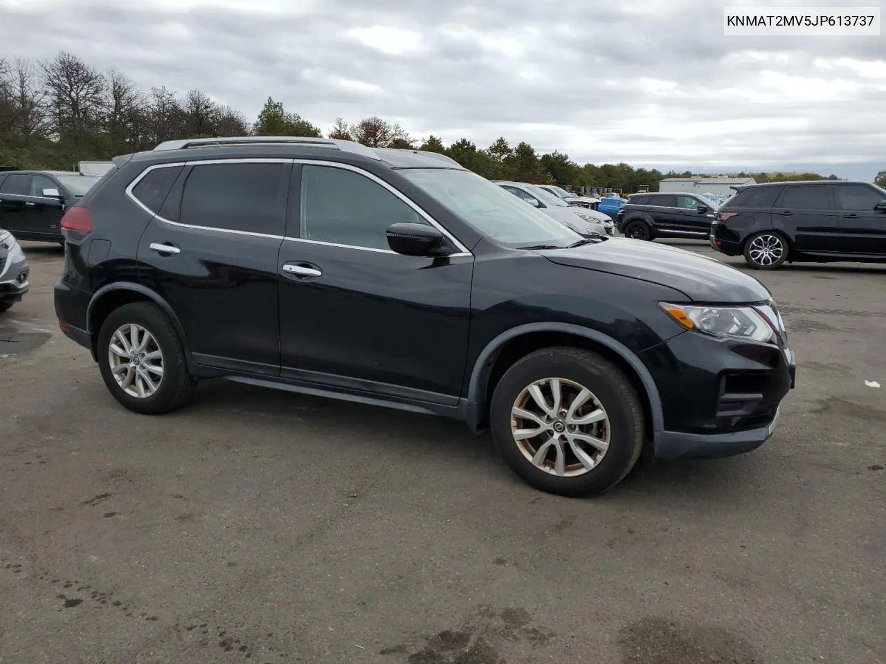 2018 Nissan Rogue S VIN: KNMAT2MV5JP613737 Lot: 73453374