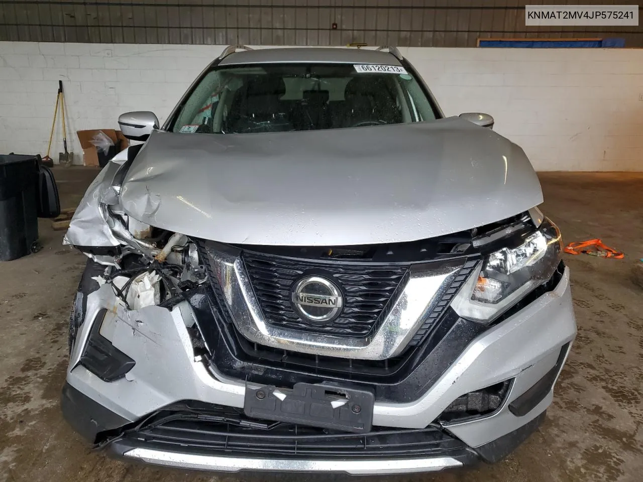 KNMAT2MV4JP575241 2018 Nissan Rogue S