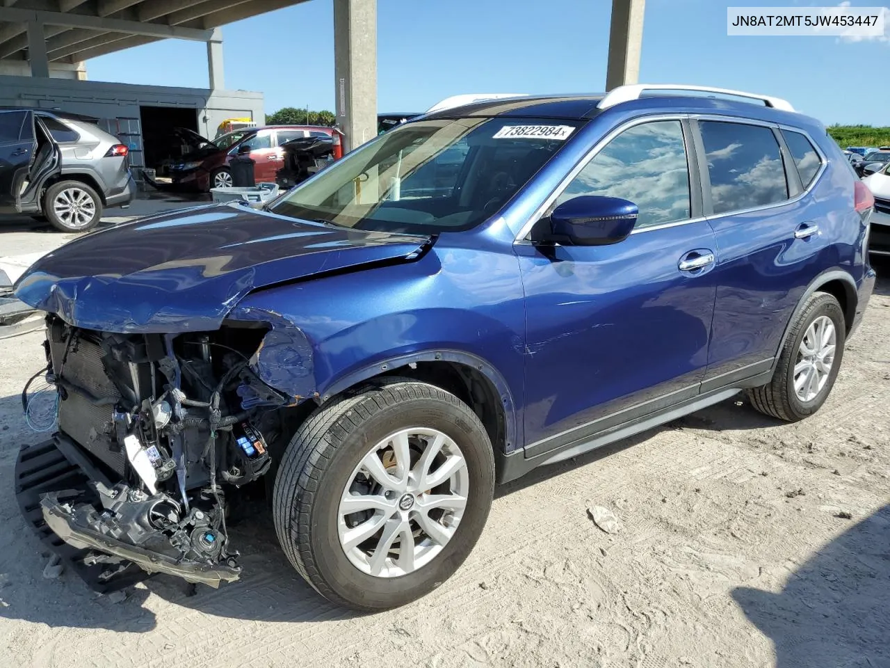 2018 Nissan Rogue S VIN: JN8AT2MT5JW453447 Lot: 73822984