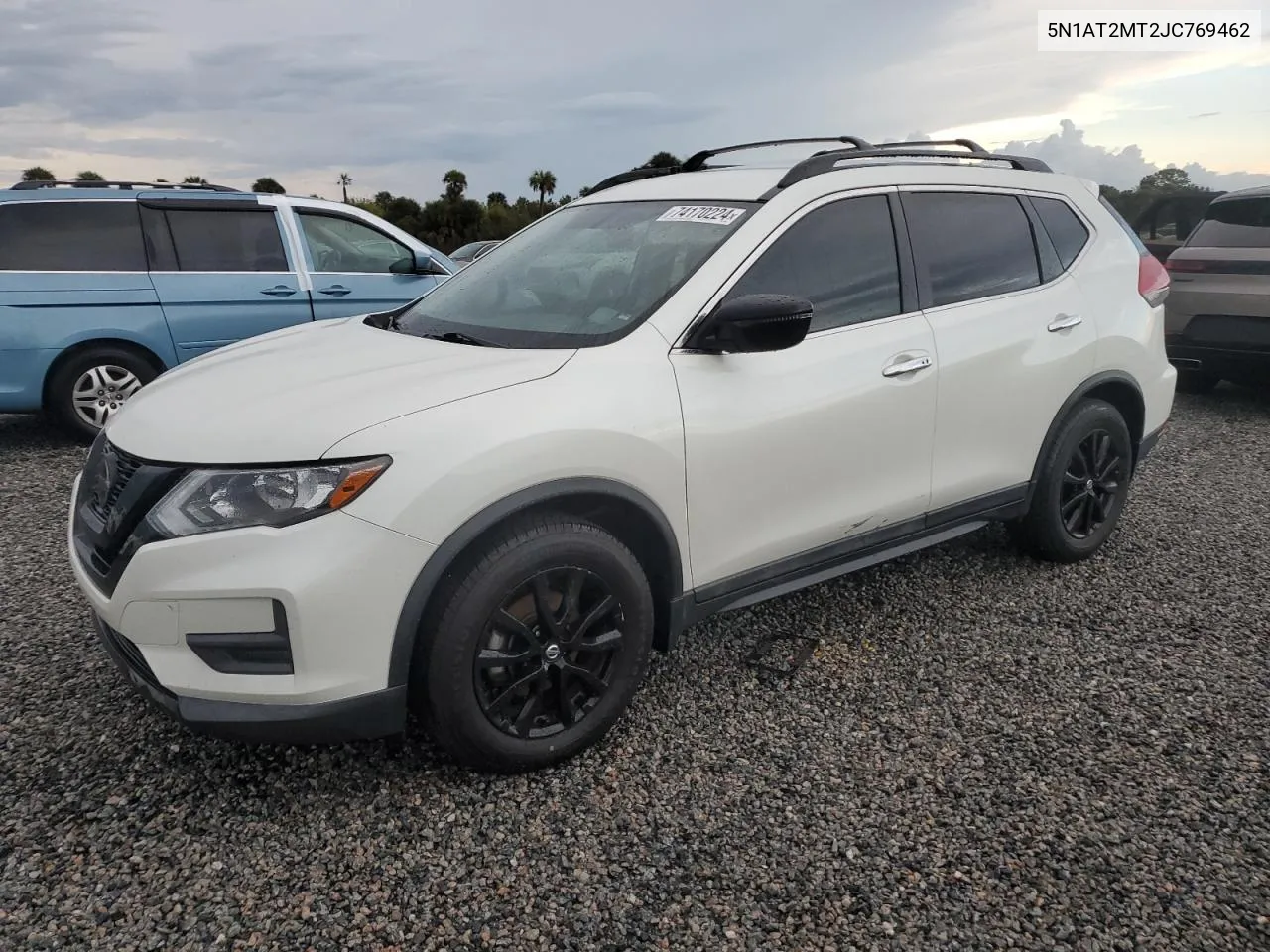 2018 Nissan Rogue S VIN: 5N1AT2MT2JC769462 Lot: 74170224